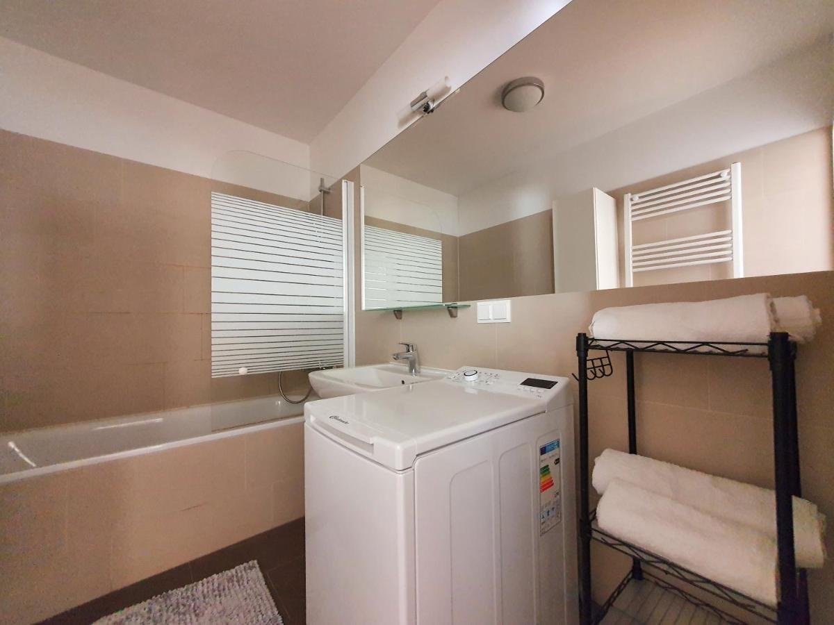 Near Lake Stylish & Fully Furnished Apartment Виена Екстериор снимка